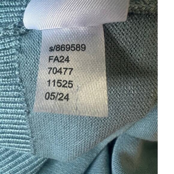 Ann Taylor Seasonless Button Cuff Sweater, Medium, Light Blue, Office, Classic - Picture 9 of 10